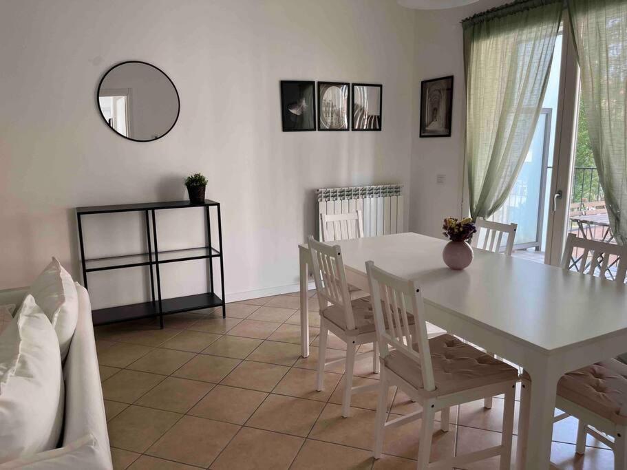 Luminoso Trilocale Affori Centro Apartamento Milão Exterior foto