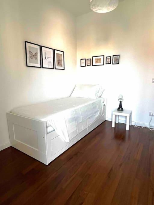 Luminoso Trilocale Affori Centro Apartamento Milão Exterior foto